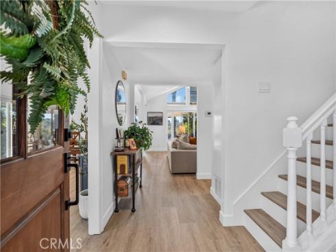 21941  Tobarra  , Mission Viejo, CA