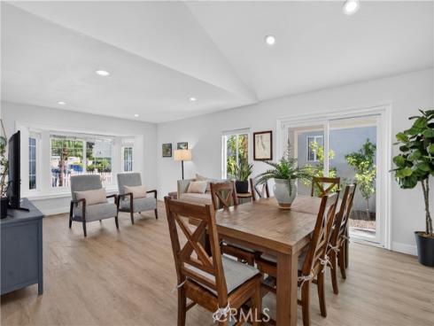 21941  Tobarra  , Mission Viejo, CA