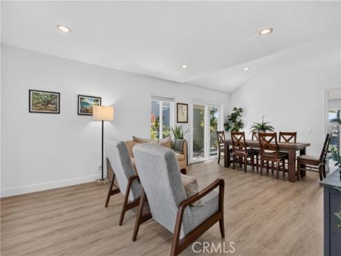 21941  Tobarra  , Mission Viejo, CA