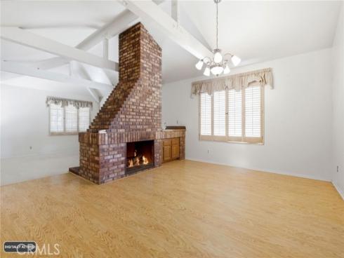 23021  Tiagua  , Mission Viejo, CA