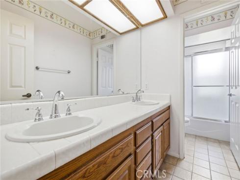 23021  Tiagua  , Mission Viejo, CA