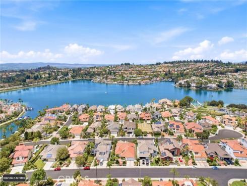 23021  Tiagua  , Mission Viejo, CA