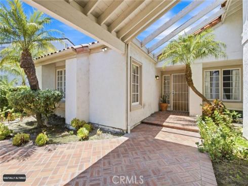 23021  Tiagua  , Mission Viejo, CA