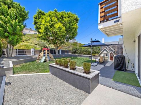 22051  Salcedo  , Mission Viejo, CA