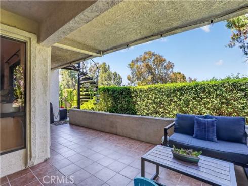 27871 Esporlas , Mission Viejo, CA