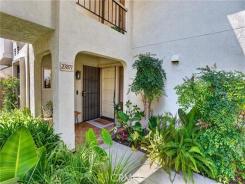 27871 Esporlas , Mission Viejo, CA