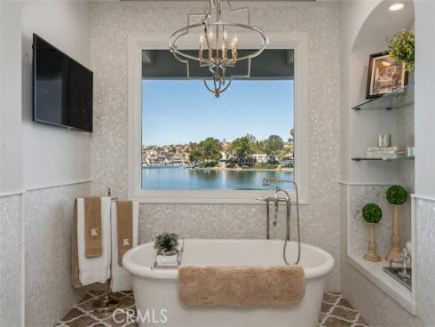 22865 Tindaya , Mission Viejo, CA