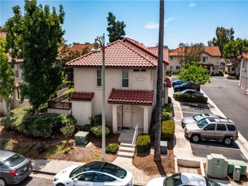 23345 La Crescenta , Mission Viejo, CA