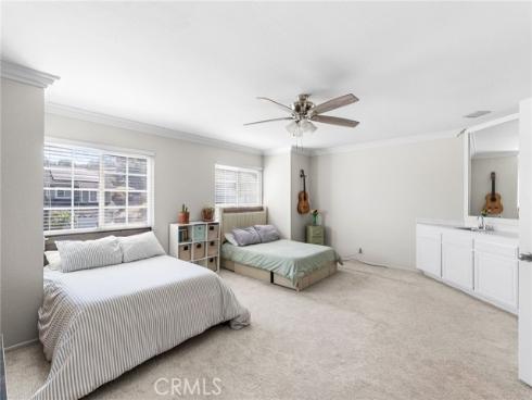 27621 Carballo , Mission Viejo, CA