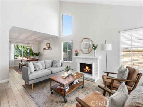 27621 Carballo , Mission Viejo, CA