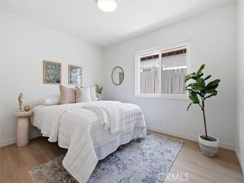 27332 Las Nieves , Mission Viejo, CA