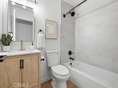 27332 Las Nieves , Mission Viejo, CA