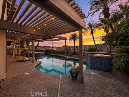 22671 Puntal Lana , Mission Viejo, CA