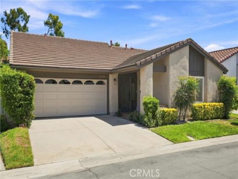 27754 Via Rodrigo , Mission Viejo, CA