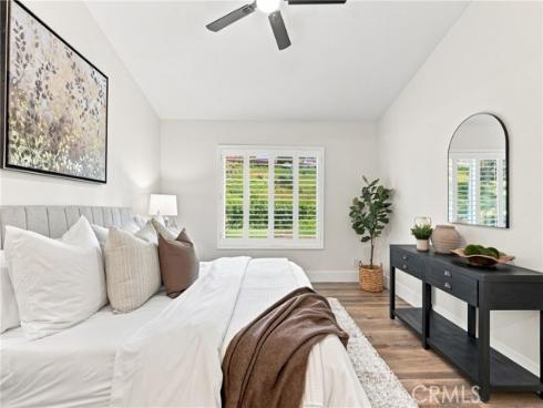 27754 Via Rodrigo , Mission Viejo, CA