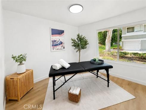 26231 Via Roble , Mission Viejo, CA