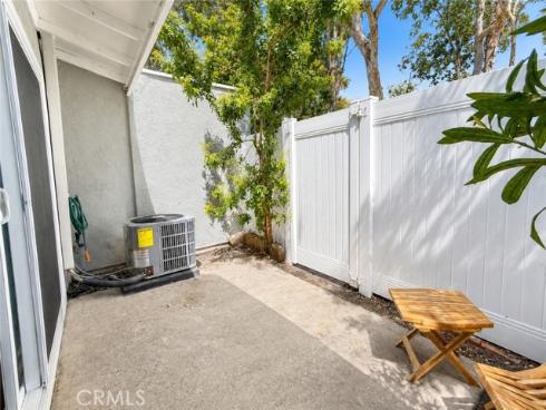 26231 Via Roble , Mission Viejo, CA