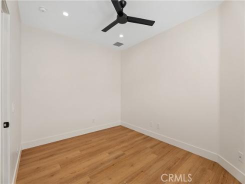 252 Knoll Lake , Mission Viejo, CA