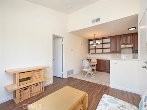 26121  La Real  E4 , Mission Viejo, CA