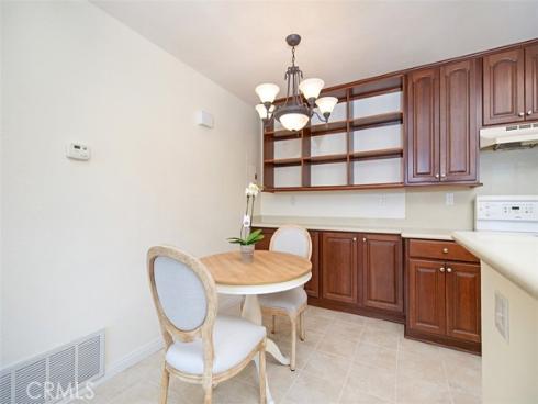 26121  La Real  E4 , Mission Viejo, CA