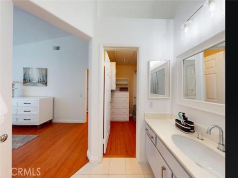 210  California   Court, Mission Viejo, CA
