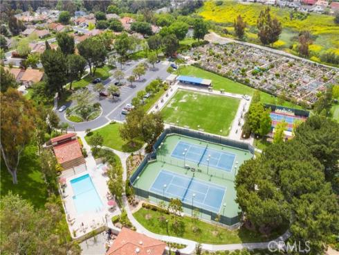 27752 Via Sarasate , Mission Viejo, CA