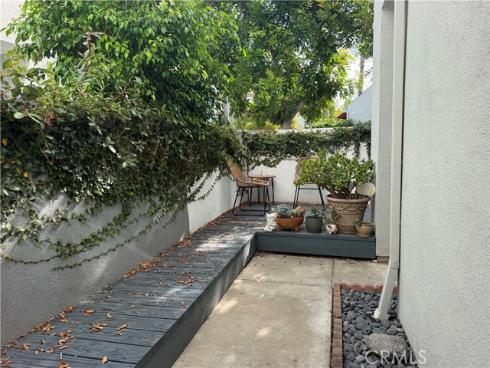 27792 Zircon 91 , Mission Viejo, CA