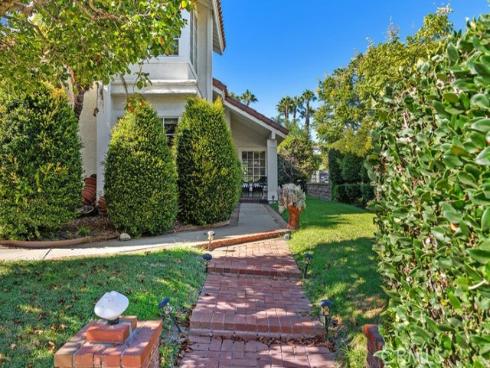 27271 Monforte , Mission Viejo, CA