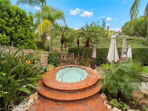 22232 Hazel Crest , Mission Viejo, CA