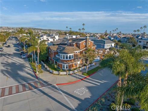 1701 E Balboa   Boulevard, Newport Beach, CA