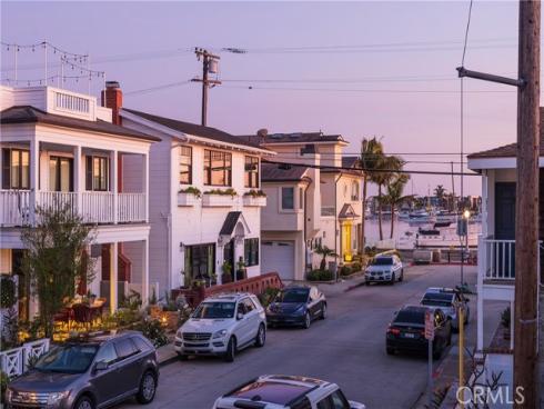 124  Turquoise   Avenue, Newport Beach, CA