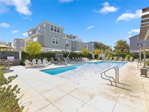 1237  Winslow  , Newport Beach, CA