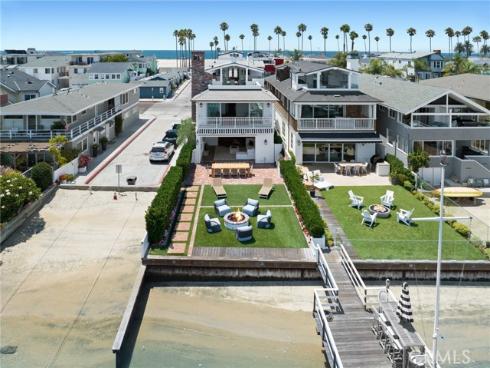 930 E Balboa   Boulevard, Newport Beach, CA