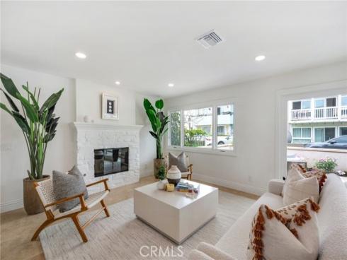 112  43rd   Street, Newport Beach, CA