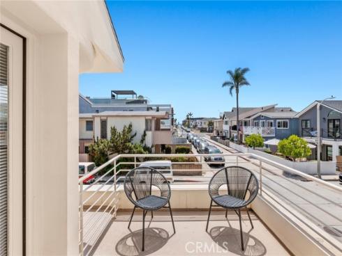 3912  River   Avenue, Newport Beach, CA