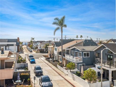 3912  River   Avenue, Newport Beach, CA