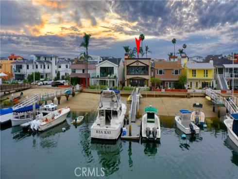 209 E Bay Front  , Newport Beach, CA