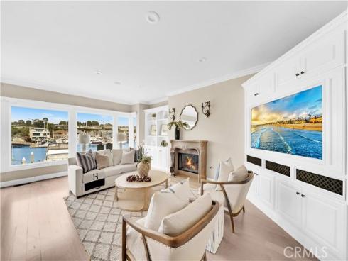 209 E Bay Front  , Newport Beach, CA