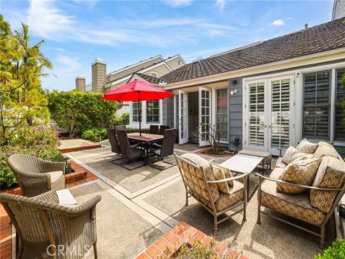 16  Hillsdale  12  Drive, Newport Beach, CA