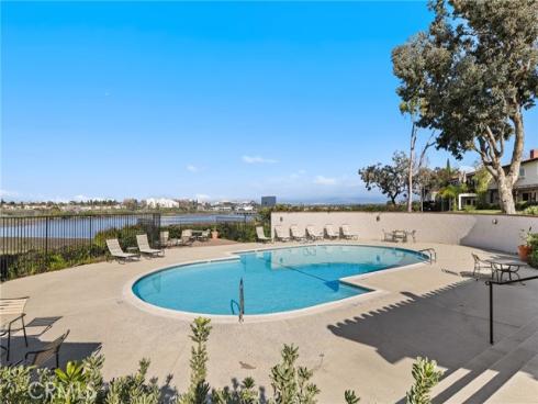 521  Playa  , Newport Beach, CA