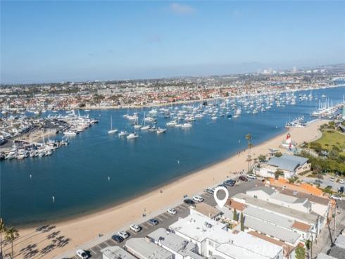 1811 W Bay   Avenue, Newport Beach, CA