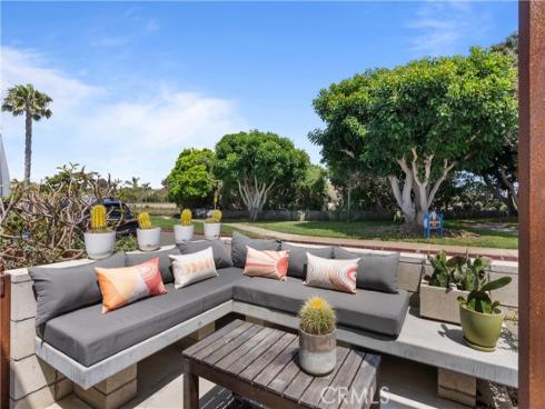 231  61st   Street, Newport Beach, CA