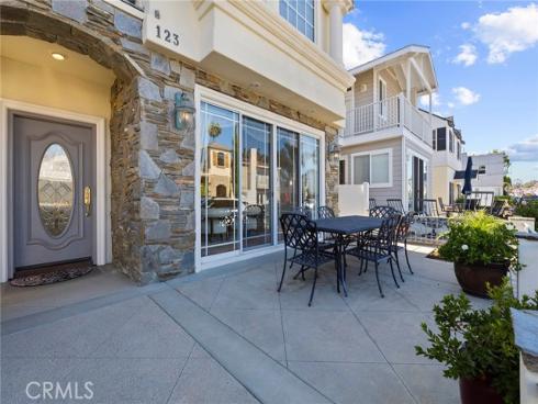 123  Diamond   Avenue, Newport Beach, CA