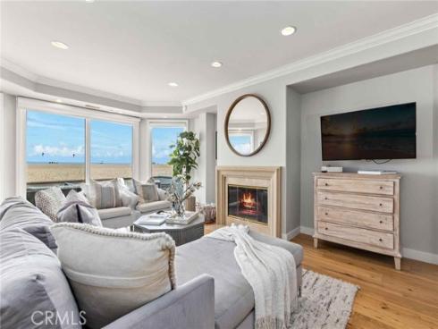 506 W Oceanfront  , Newport Beach, CA