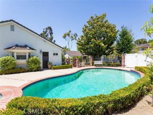 2107  Arbutus St  , Newport Beach, CA