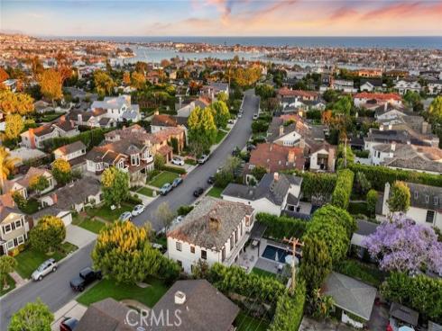 419  Signal   Road, Newport Beach, CA