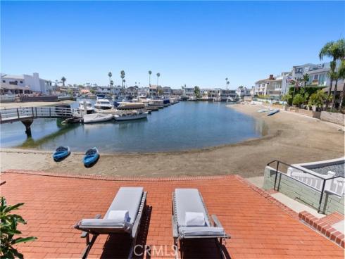 49  Balboa Coves  , Newport Beach, CA