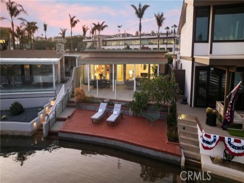 49  Balboa Coves  , Newport Beach, CA