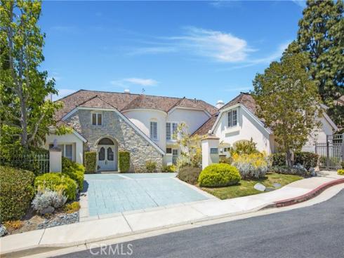 23  Hillsborough  , Newport Beach, CA