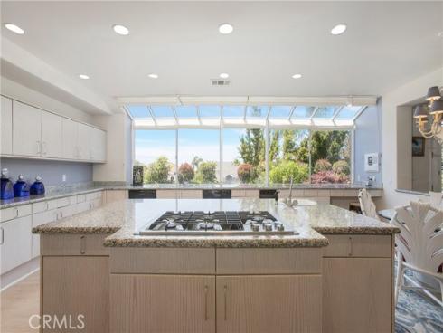 23  Hillsborough  , Newport Beach, CA